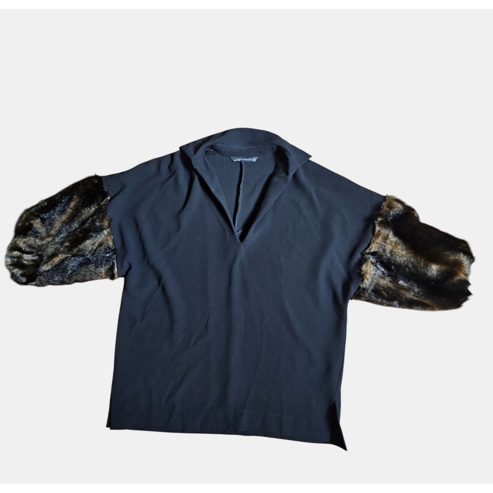 Zara Shirt Faux Fur Sleeve Collared Boxy Top XS Collared Mob Wife Edgy Glam